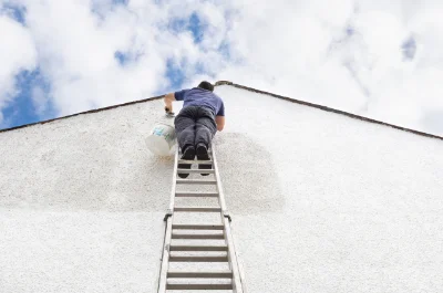 Peinture extérieure à Vézannes — façades et ravalement